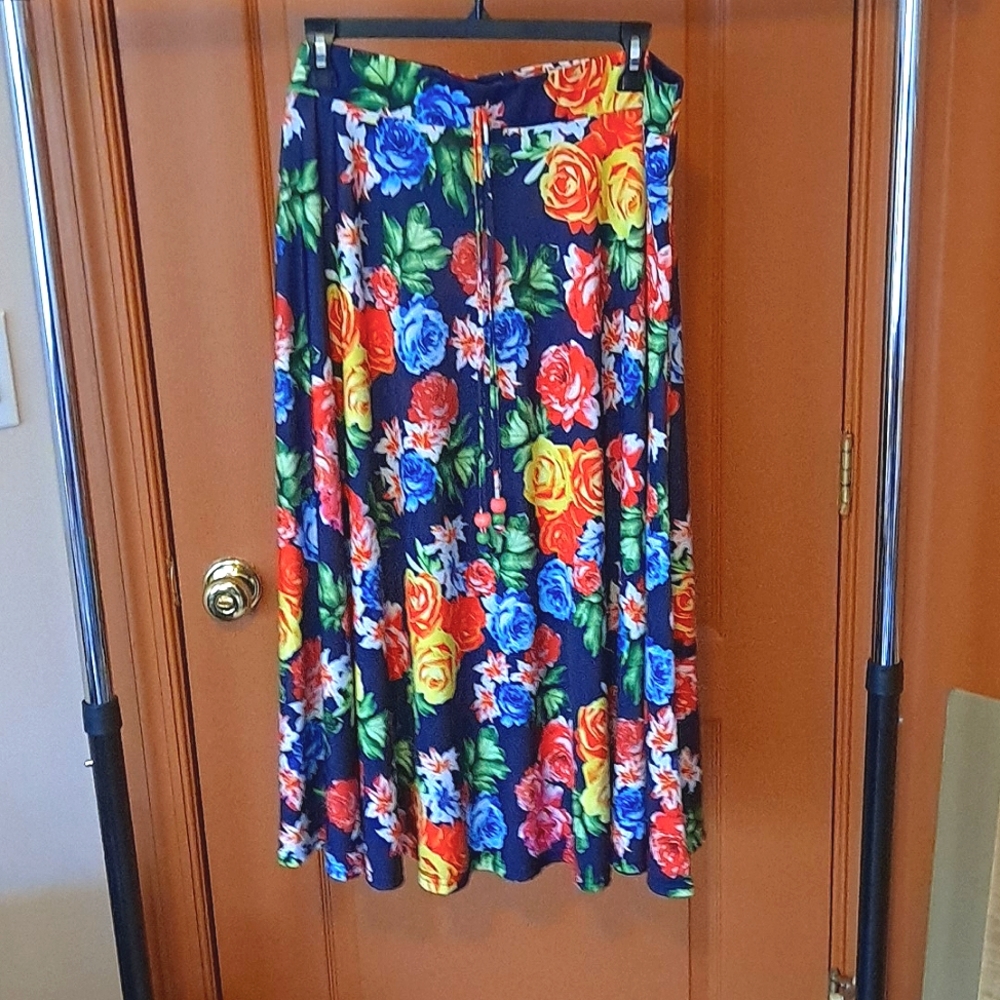 (Metrowear)NeonFloralSkirt